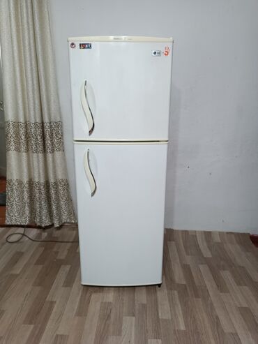 купить холодильник недорого бу: Холодильник LG, Б/у, Двухкамерный, No frost