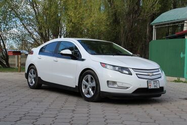 зарядник авто: Chevrolet Volt: 2013 г., 1.5 л, Автомат, Электромобиль, Универсал