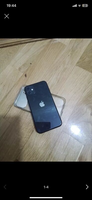 iphone 5s barter: IPhone 11