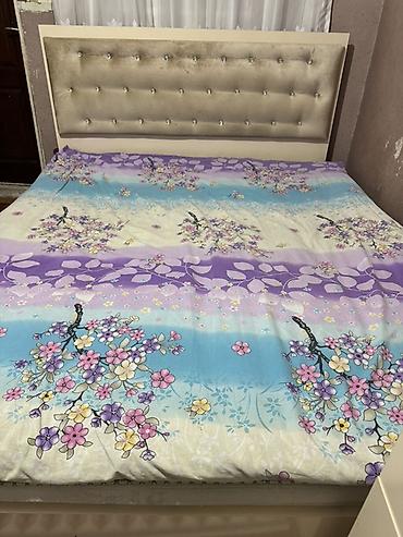 Çarpayılar: Mebel növü: iki nəfərlik çarpayı Təsvir: - Ölçü: təxmini 160x200 sm — 1