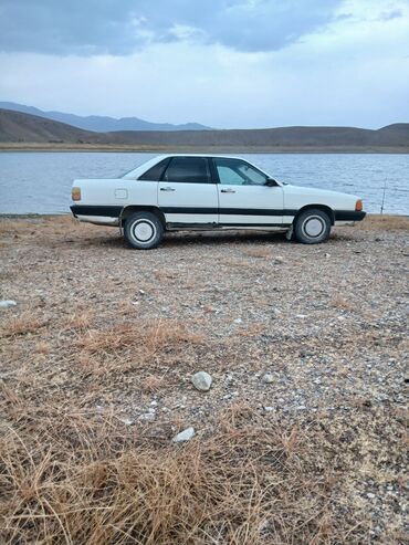 фаркоп на ауди 100 с4: Audi 100: 1986 г., 1.8 л, Механика, Бензин, Седан