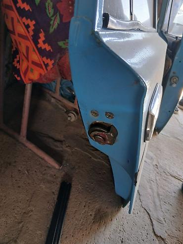 Avtomobil qapıları: VAZ “klassika” üçün ön sağ qapı komplekti - Rəng: açıq mavi - Korpus — 8