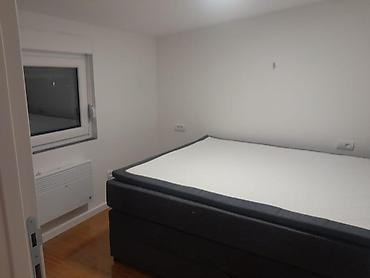 Prodaja stanova: Dvosoban stan sa terasom i panoramskim pogledom. - Raspored: dnevni — 8