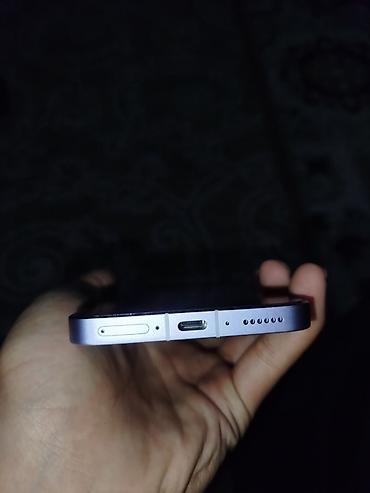 Мобильные телефоны и аксессуары: Meizu 21, 12 ГБ RAM (+4 ГБ виртуальной), 256 ГБ памяти. Цвет корпуса — 7
