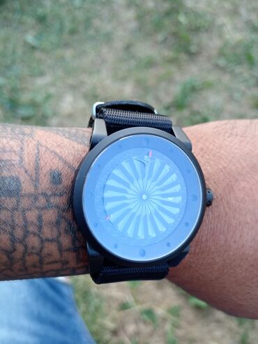 crne lakovane mokasine: Zinvo blade automatic. Pitajte za informacije