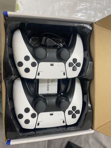 приставка маг: Продается срочно по низкой цене! Стоит 2000 Ретро игры больше 10.000