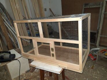 Qəfəslər: Taxta quş qəfəsi – ikixanalı model Xüsusiyyətlər: - Material: təbii — 14