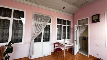 Həyət evləri və villaların satışı: Əlaqə üçün-010-250-07-05 nömrəsinə zəng edin. Ünvan; Bala Bağman — 3