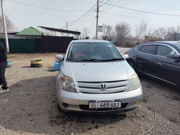 тайота ист 2005: Toyota Isis: 2002 г., 1.3 л, Автомат, Бензин, Хэтчбэк