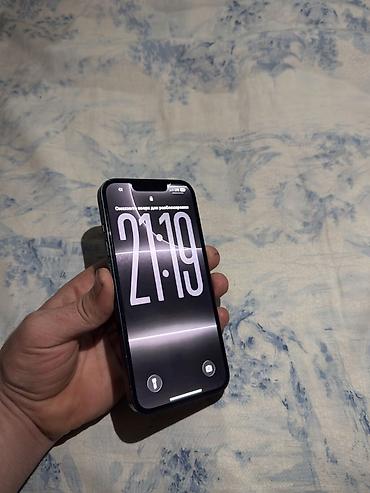 Мобильные телефоны: IPhone 13, Б/у, 256 ГБ, Midnight, Защитное стекло, Чехол, 86 % — 6