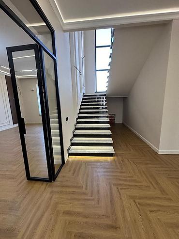 Продажа коттеджей и домов: 6 комнат и более, 300 м², 4 соток, Бишкек, Арча-Бешик ж/м Агентство недвижимости — 14