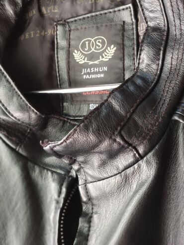 Kurtkalar: Kurtka koricnivi teze kimi 10 manat hec bir deffekti yoxdu kurtka — 21