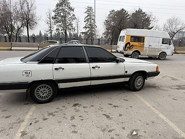 Audi: Audi 100: 1984 г., Механика, Седан — 11