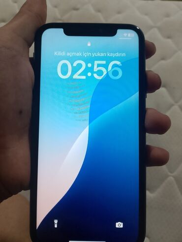 Pontiac: IPhone 11, 128 GB, Qara, Face ID