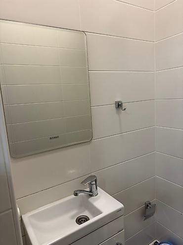 Посуточная аренда квартир: 2 комнаты, Душевая кабина, Постельное белье, Кондиционер — 5