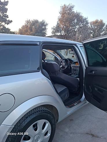 Opel: Opel Astra: 1.3 l | 2009 il 272000 km Universal — 4