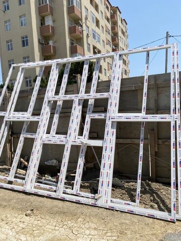 Darvazalar: Yeni aliminium vitrin pencere satilir tam komplekt suse ile birlikte