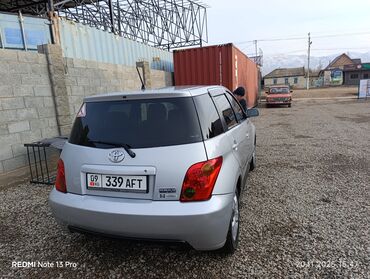 Toyota: Toyota ist: 2004 г., 1.3 л, Автомат, Бензиновая, Хэтчбэк — 5