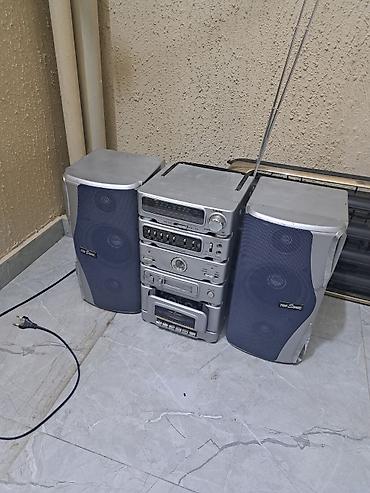 mini radio: Top Sonic mini Hi‑Fi musiqi mərkəzi — tam komplekt Xüsusiyyətlər: - — 1