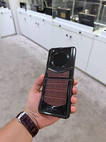 telefon zengleri: Vertu 512 GB, rəng - Qəhvəyi — 5