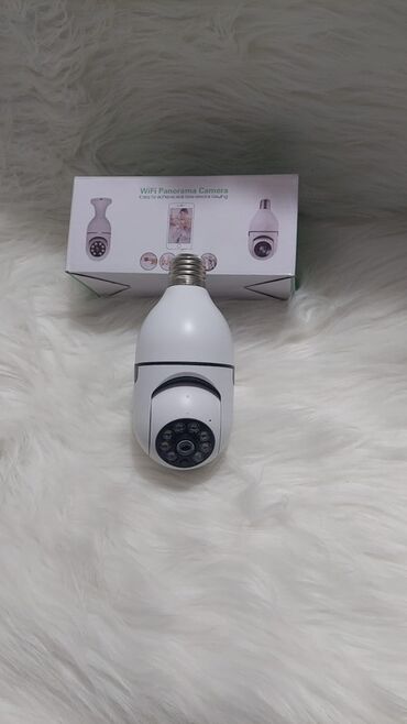 lampa kamera: Ağ rəngdə, lampa yuvasına taxılan WiFi panorama kamerası. Ev və ya