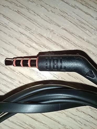 ajfon 9: ORIGINAL vrhunski svetski kvalitet izrade silikonskog ( 3.5mm na 2.5mm — 2