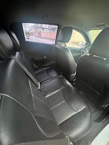 Chevrolet: Chevrolet Spark: 2017 г., 1 л, Автомат, Бензин, Хэтчбэк — 9