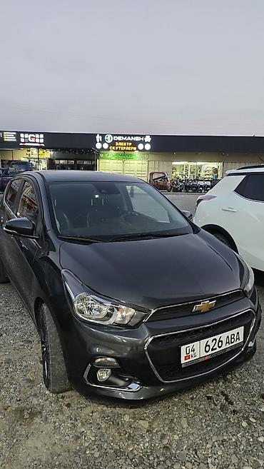 Chevrolet Spark: 2016 г., 0.1 л, Автомат, Бензин, Хэтчбэк