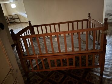 двухъярусная кровать диван: Детская мебель и оборудование: - Деревянная детская кроватка