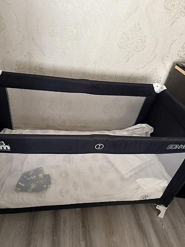 bacu dosəklər: Cam “SONNO” uşaq səyyar çarpayısı - Rəng: tünd göy (ağ plastik — 2