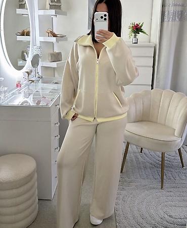 Gornji i donji deo: 💫Ženski komplet trenerke – dvoslojni pliš/futer izgled, udoban i — 2
