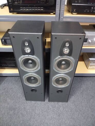 Zvučnici i stereo sistemi: Universum QSL 260 povoljno! trosistemci dupli basevi od 6 incha bas — 8