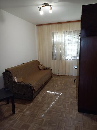 Kuće na prodaju: Продаю дом площадью 80 квадратных метров и земельный участок площадью — 9