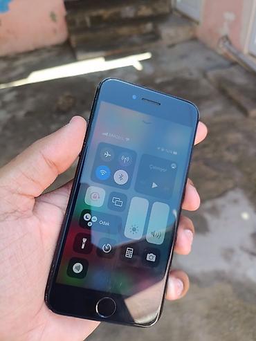 iphone 7 ikinci əl: IPhone 7, 32 GB, Qara, Barmaq izi — 2