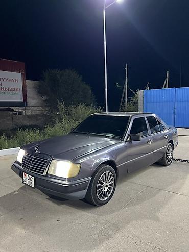 mercedes тягач: Mercedes-Benz W124: 1993 г., 2.8 л, Автомат, Бензин, Седан — 2