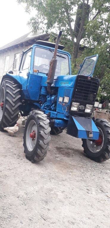 turbo az traktor belarus 82 xacmaz: Belarus markalı, göy rəngdə olan traktor. Kənd təsərrüfatı işləri üçün