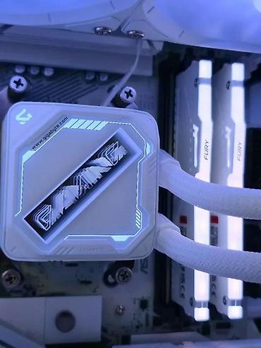 Desktop računari i radne stanice: 💻 Ryzen 7 9800X3D / RX 9070 XT / X870 / 32GB / 1TB – SM097PC 🚀 ✨ — 15