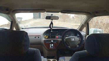 Аренда пассажирского буса: Минивэн 7–8 мест с трансформируемым салоном - Просторный пассажирский — 7