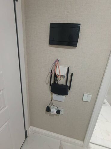 Uzunmüddətli kirayə mənzillər: Unvan :Memar əcəmi Heydər parkinin icindəki Kristal Abşeron binasi 19 — 7