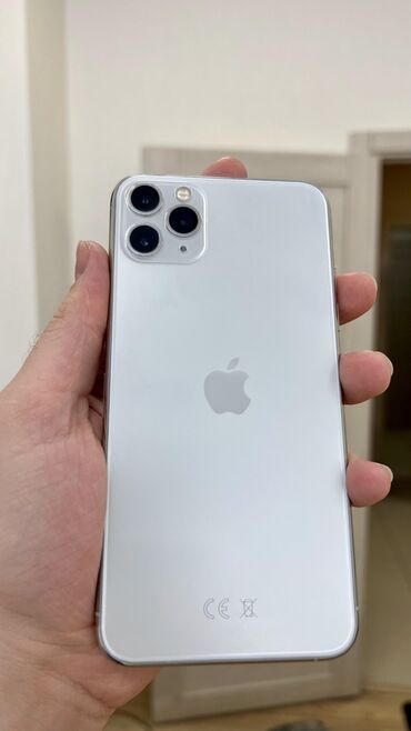 Apple iPhone: IPhone 11 Pro Max, Б/у, 256 ГБ, Белый, 100 %