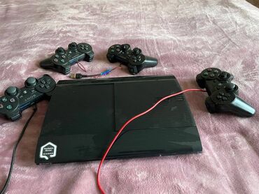 3 d panel: Play Station 3. Normal isleyir. Problemi yoxdur