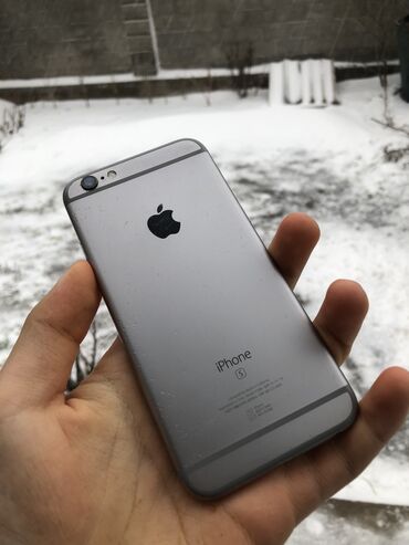 Apple iPhone: IPhone 6s, Б/у, < 16 ГБ, Серебристый