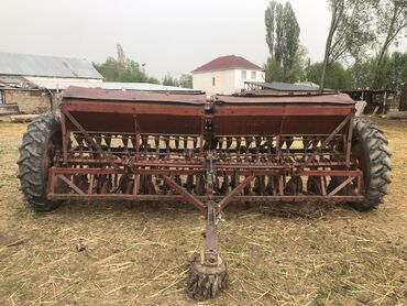 Сеялки: Ушул Сеялка сатылат баасы 130 суйлошобуз состояние жакшы рама туз