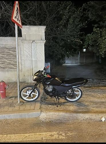yalquzaq moto: 150 cc,5 sqorus.3 de yüngül səs var, başqa matorda problem — 6