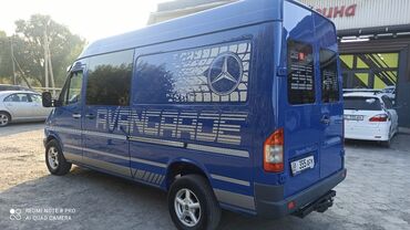 Mercedes-Benz: Mercedes-Benz Спринтер: 2003 г., 2.7 л, Механика, Дизель, Фургон — 9