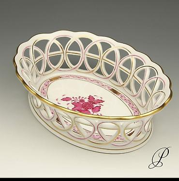 Qab-qacaq və mətbəx ləvazimatları: Porcelan və kristal dekor/servis dəstləri - Porcelan vazalar: biri — 3