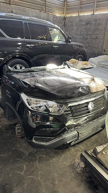 Капот Ssangyong, Б/у, Оригинал