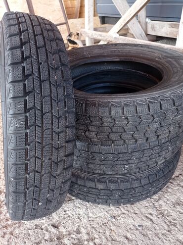 опель вектора с: Зимние шины DUNLOP 145/80R13 в отличном состоянии 4 шт