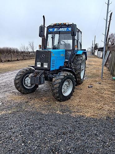 Traktorlar: Belarus 892 traktor - Model: Belarus 892 (MTZ 892) - Rəng: mavi/qara — 11