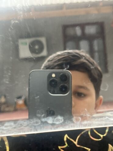 IPhone 13 Pro, Space Gray, Face ID